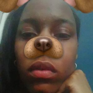 Meet your Posher, Corie